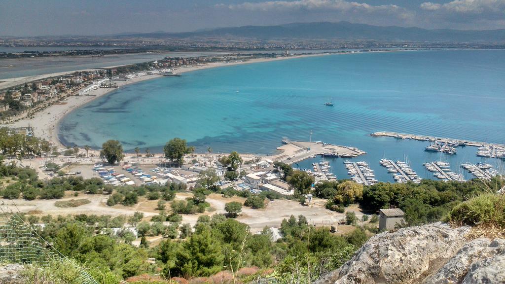 Alfieri B&B Cagliari Ngoại thất bức ảnh